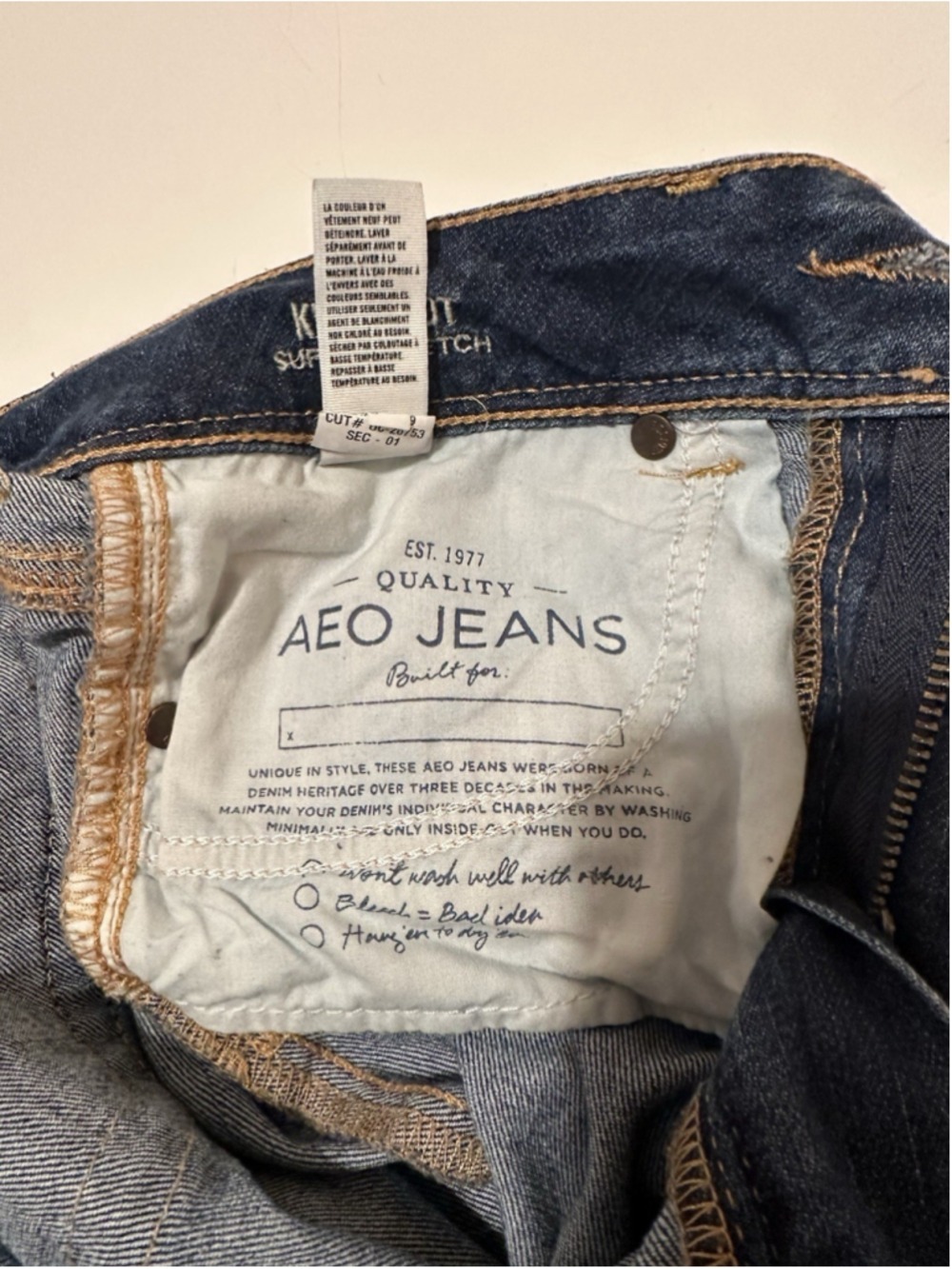 American Eagle Jeans Womens 6 30 X 32 Kick Boot Super Stretch Low -Rise Distress - Picture 16 of 16